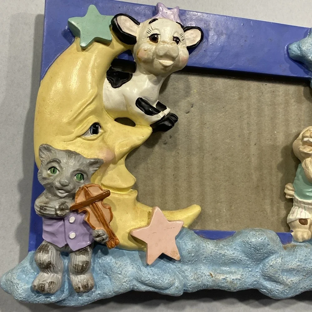 Vintage 3D baby nursery picture frame cow jumped over the moon 90s